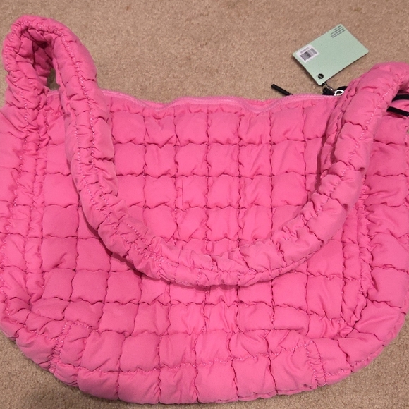 New Pink Quilted Shoulder Bag - Picture 5 of 13